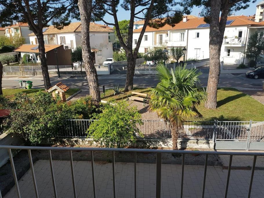 Casa Ellie - Casa Vacanze Con Giardino E Posto Auto Privati Grado Extérieur photo